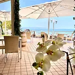 Aquila D'oro Desenzano فندق 4*