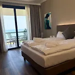 Aquila D'oro Desenzano فندق 4*