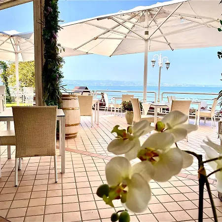 Aquila D'oro Desenzano Hotel 4*