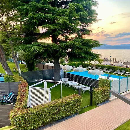 Aquila D'oro Desenzano Hotel 4*